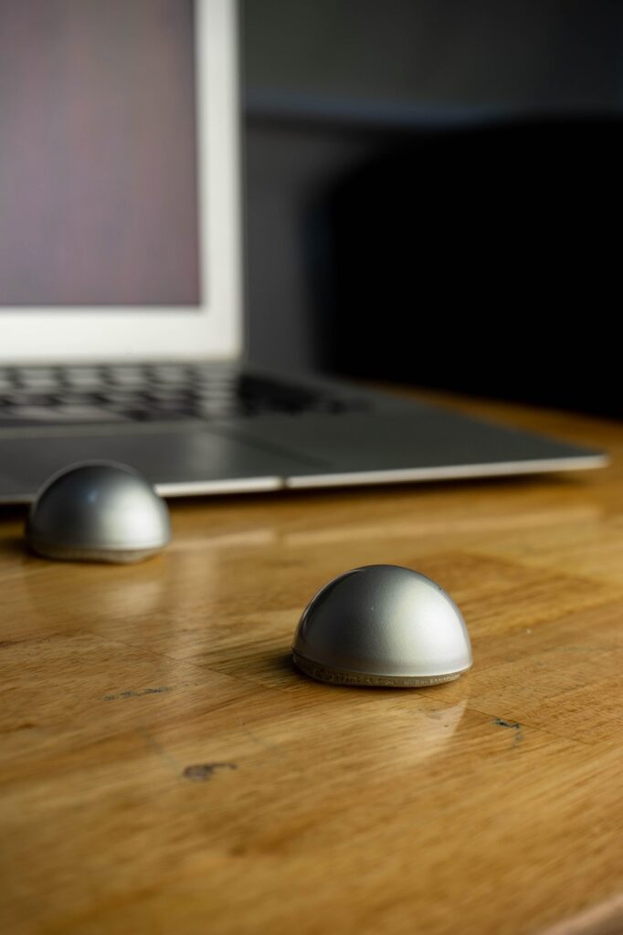 ball, macbook, mac, apple, people, play, fitness, game, training